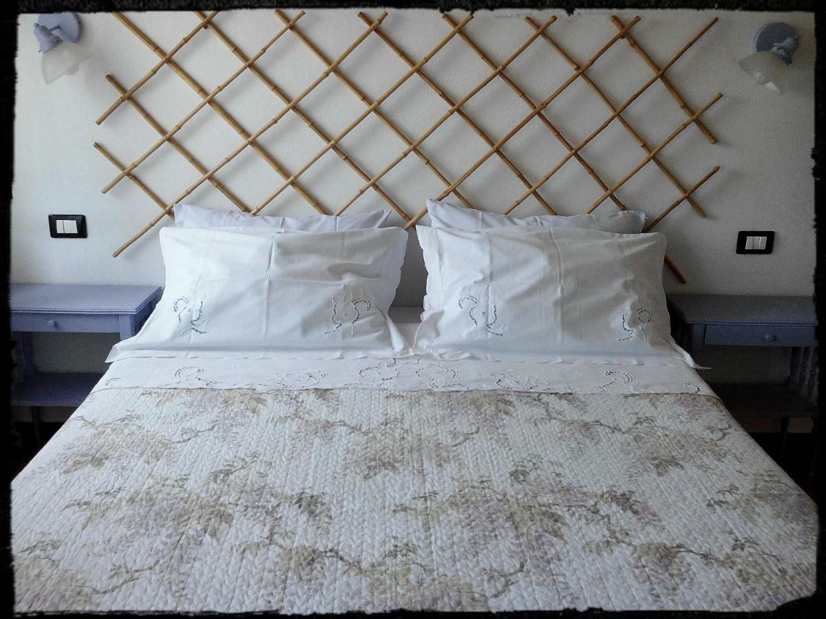 I Glicini Bed & Breakfast *